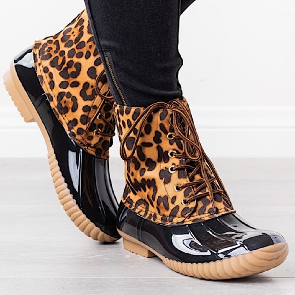 Cheetah/Leopard Print Rain/Duck Boots